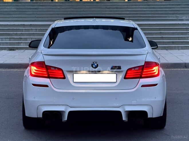 BMW 528 2015, 185,000 km - 2.0 л - Gəncə