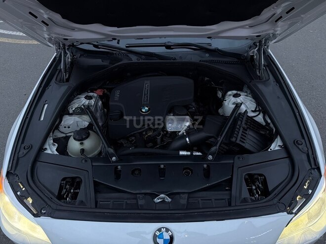 BMW 528 2015, 185,000 km - 2.0 л - Gəncə