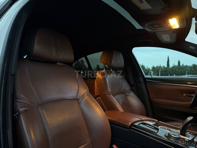 BMW 528 2015, 185,000 km - 2.0 л - Gəncə