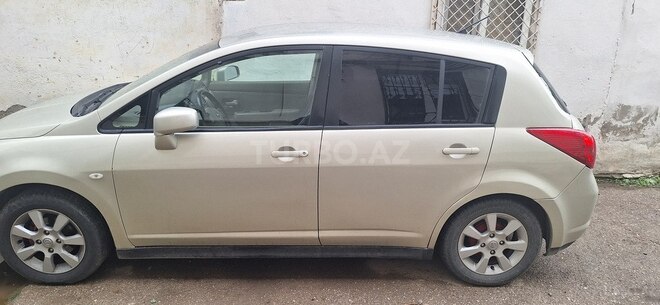 Nissan Tiida 2007, 368,000 km - 1.5 л - Bakı