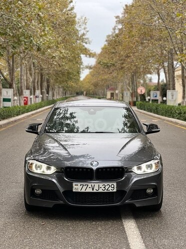 BMW  2015, 257,000 km - 2.0 л - Bakı