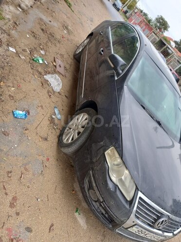 Volkswagen Passat 2006, 400,000 km - 2.0 л - Bakı