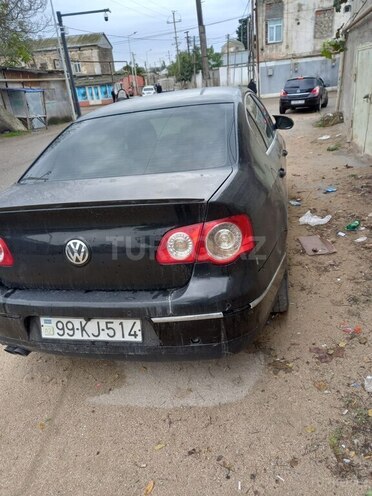 Volkswagen Passat 2006, 400,000 km - 2.0 л - Bakı