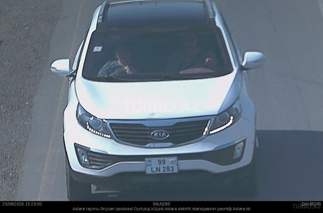 Kia Sportage 2011, 215,000 km - 2.0 l - Bakı