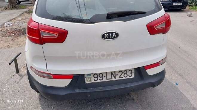 Kia Sportage 2011, 215,000 km - 2.0 l - Bakı