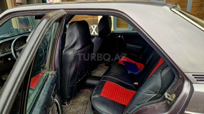 Mercedes 190 1990, 370,000 km - 2.0 л - Şəmkir