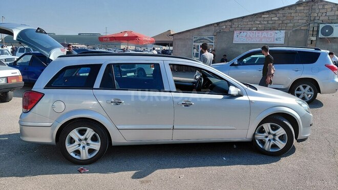 Opel Astra 2006, 400,000 km - 1.3 l - Bakı