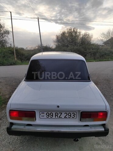 LADA (VAZ) 2107 2006, 11,155 km - 1.6 l - Salyan