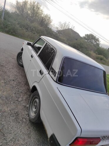 LADA (VAZ) 2107 2006, 11,155 km - 1.6 l - Salyan