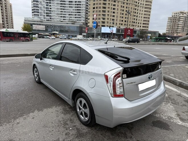 Toyota Prius 2014, 250,039 km - 1.8 l - Bakı