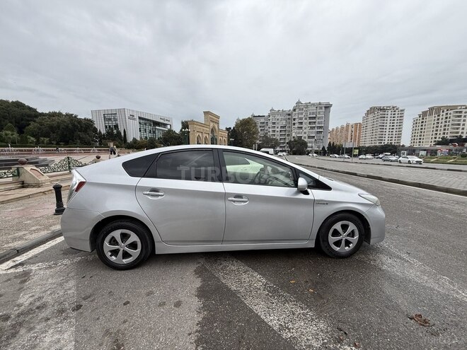 Toyota Prius 2014, 250,039 km - 1.8 l - Bakı