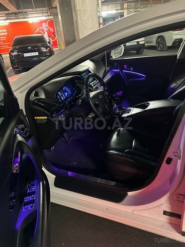 Hyundai Grandeur 2016, 241,237 km - 2.2 l - Bakı
