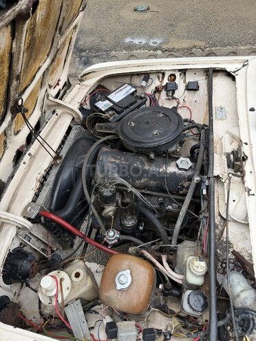 LADA (VAZ) 2106 1984, 100,000 km - 1.3 л - Bakı