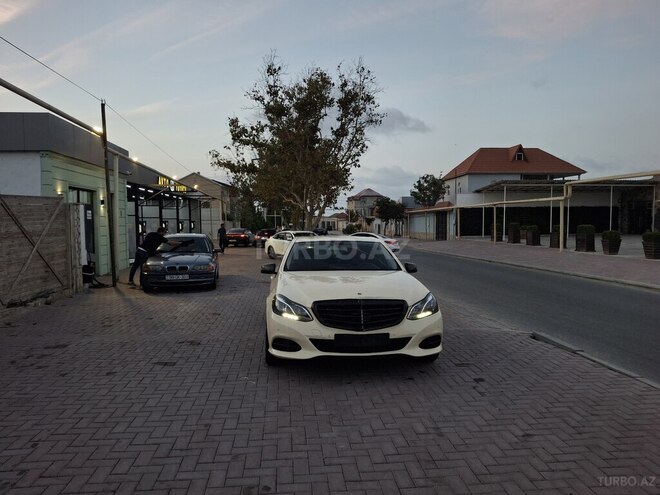 Mercedes E 220 2015, 494,500 km - 2.1 л - Bakı