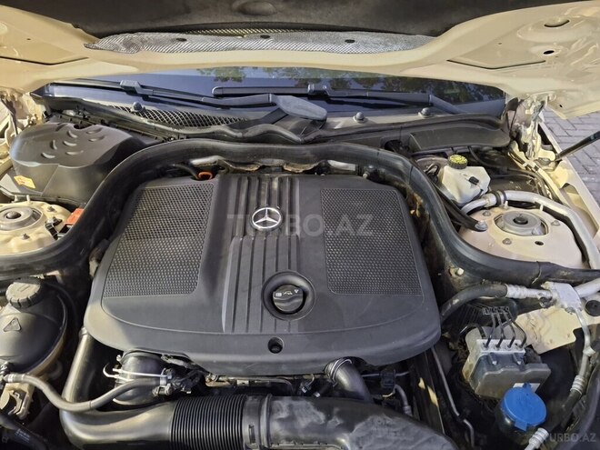 Mercedes E 220 2015, 494,500 km - 2.1 л - Bakı