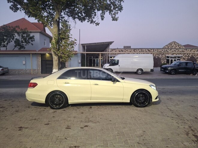 Mercedes E 220 2015, 494,500 km - 2.1 л - Bakı