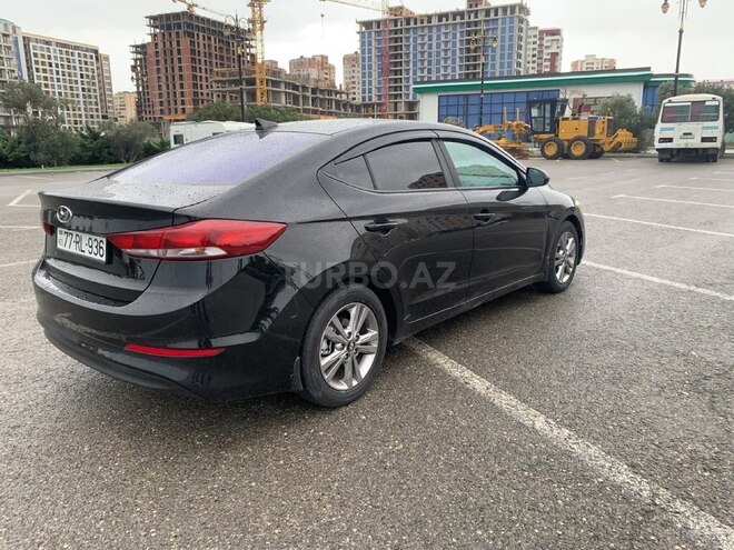 Hyundai Elantra 2017, 164,153 km - 2.0 л - Sumqayıt