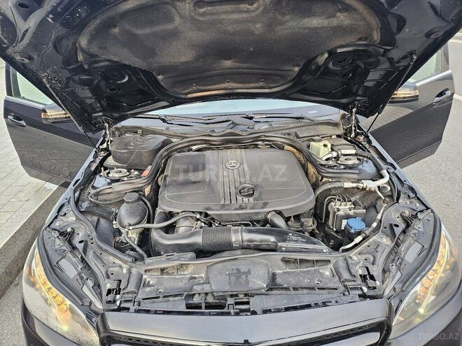 Mercedes E 220 2011, 295,000 km - 2.1 л - Bakı