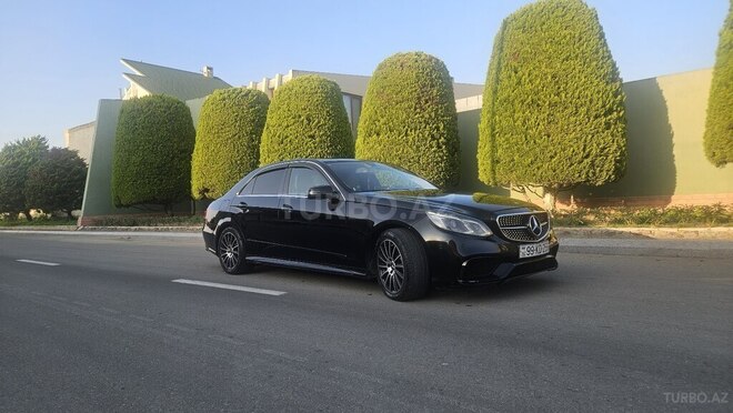 Mercedes E 220 2011, 295,000 km - 2.1 л - Bakı