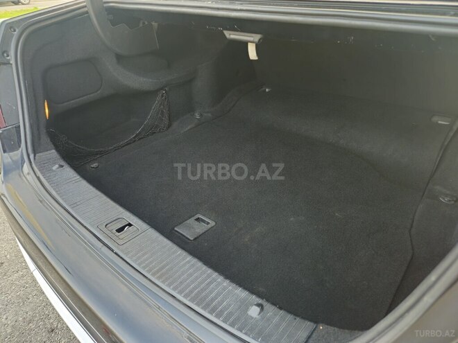 Mercedes E 220 2011, 295,000 km - 2.1 л - Bakı