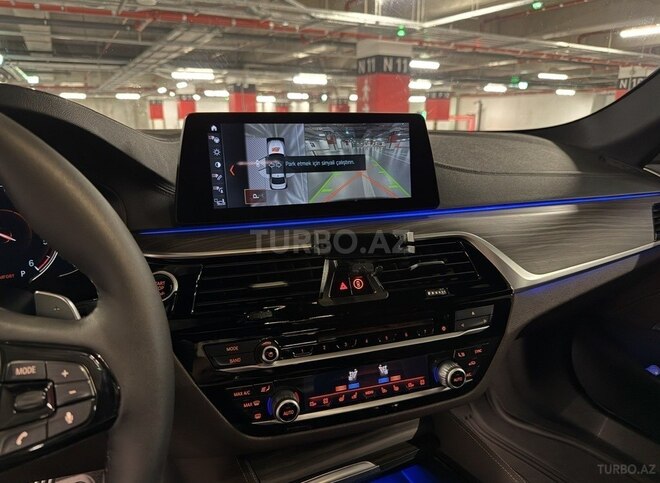 BMW  2017, 172,000 km - 2.0 л - Bakı