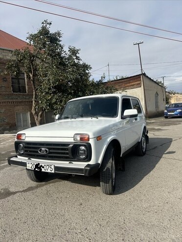 LADA (VAZ) Niva 2015, 131,000 km - 1.7 l - Gəncə