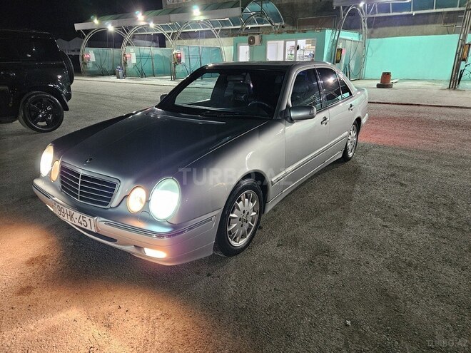 Mercedes E 240 1999, 350,000 km - 2.4 l - Bakı