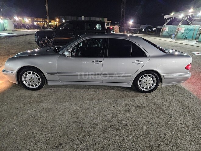 Mercedes E 240 1999, 350,000 km - 2.4 l - Bakı