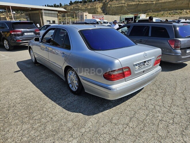 Mercedes E 240 1999, 350,000 km - 2.4 l - Bakı
