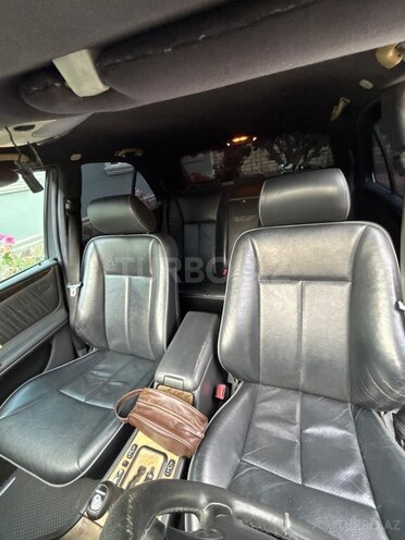 Mercedes E 270 2001, 575,960 km - 2.7 l - Bakı