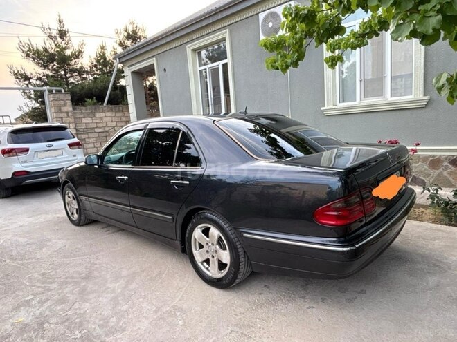 Mercedes E 270 2001, 575,960 km - 2.7 l - Bakı
