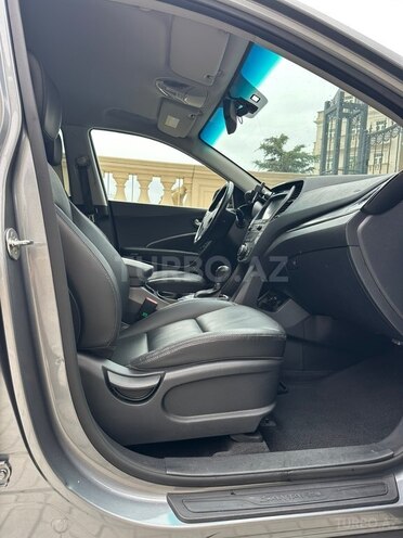 Hyundai Santa Fe 2017, 130,000 km - 2.0 l - Bakı