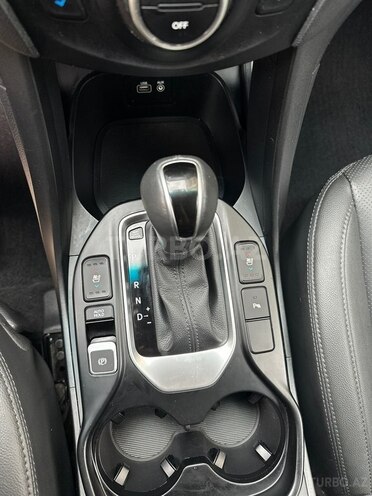 Hyundai Santa Fe 2017, 130,000 km - 2.0 l - Bakı