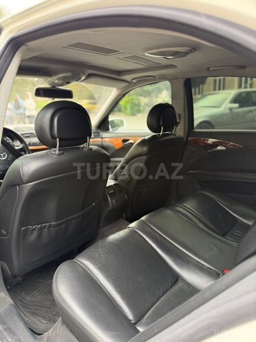 Mercedes E 270 2003, 170,000 km - 2.7 l - Bakı