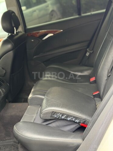Mercedes E 270 2003, 170,000 km - 2.7 l - Bakı