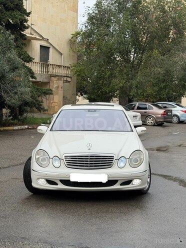 Mercedes E 270 2003, 170,000 km - 2.7 l - Bakı