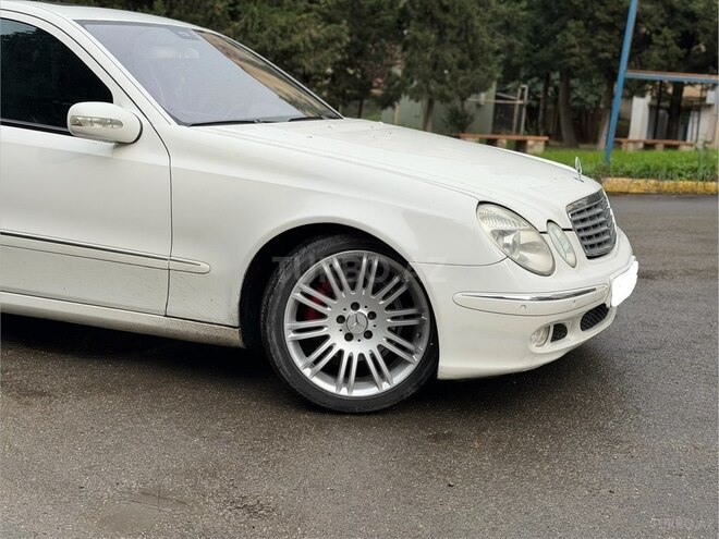 Mercedes E 270 2003, 170,000 km - 2.7 l - Bakı