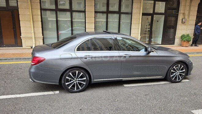 Mercedes E 220 d 2016, 176,000 km - 2.0 l - Bakı
