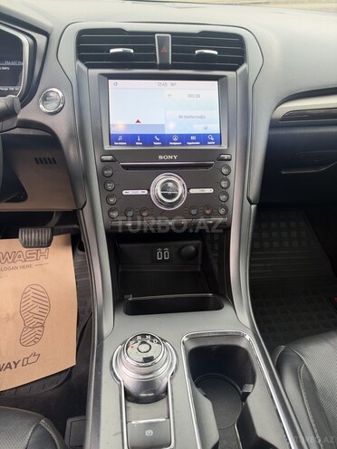 Ford Fusion (North America) 2019, 181,400 km - 2.0 l - Bakı