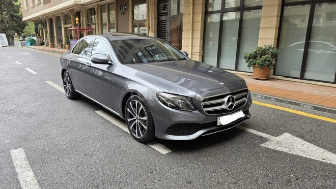 Mercedes E 220 d 2016, 176,000 km - 2.0 l - Bakı