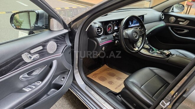 Mercedes E 220 d 2016, 176,000 km - 2.0 l - Bakı