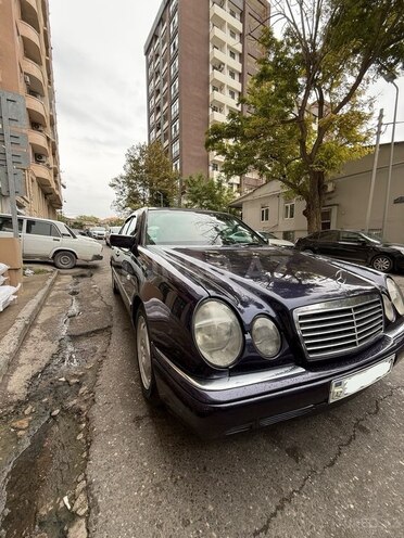 Mercedes E 280 1998, 330,000 km - 2.8 l - Bakı