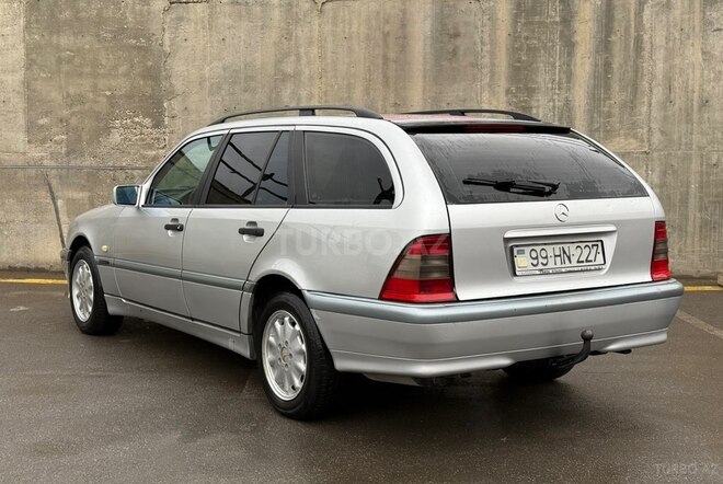 Mercedes C 200 2000, 321,400 km - 2.0 l - Bakı