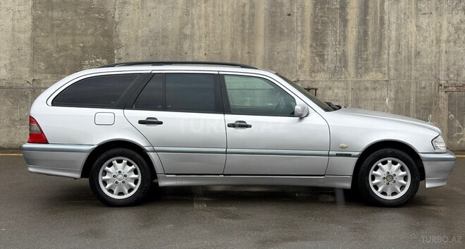Mercedes C 200 2000, 321,400 km - 2.0 l - Bakı