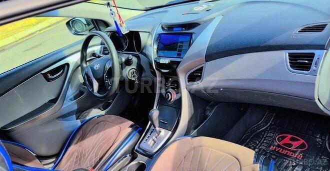Hyundai Elantra 2013, 321,869 km - 1.8 l - Şəmkir
