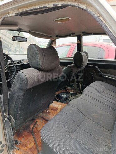 GAZ 24 1988, 85,000 km - 2.5 l - Xaçmaz