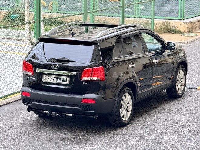 Kia Sorento 2010, 239,000 km - 2.0 л - Bakı