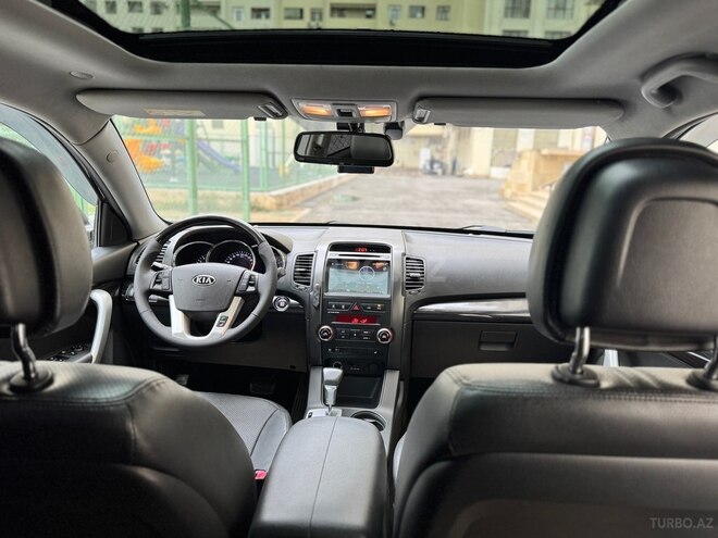 Kia Sorento 2010, 239,000 km - 2.0 л - Bakı