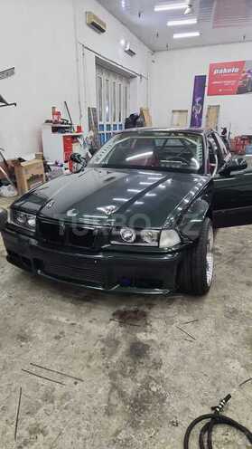 BMW 323 1994, 200,000 km - 2.5 l - Bakı