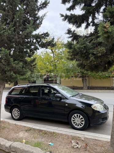 Toyota Corolla 2004, 200,000 km - 1.4 l - Şəmkir